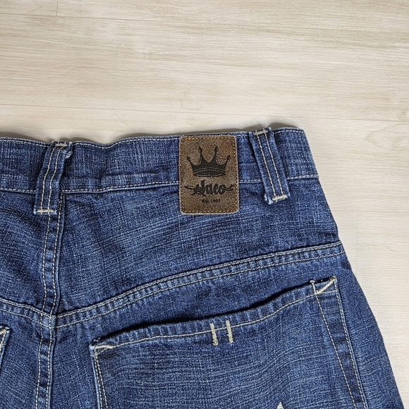 Vintage Y2K JNCO Crown Embroidery Size 30 Long 20"‎ Inseam Shorts - Picture 12 of 14
